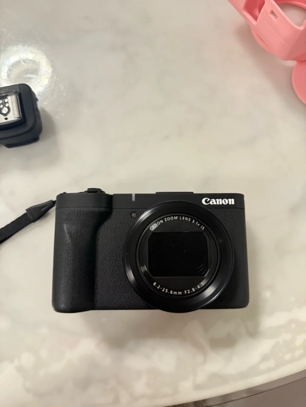 Canon Powershot V1